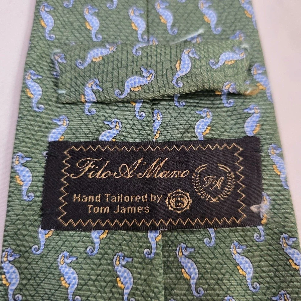 Filo A Mano Silk Tie Seahorse Pattern Green Hand Tailored by‎ Tom James Luxury